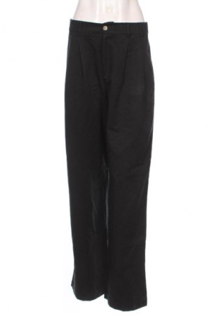 Дамски панталон Reserved, Размер S, Цвят Черен, Цена 17,99 лв.