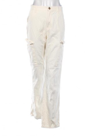 Дамски панталон Stradivarius, Размер M, Цвят Екрю, Цена 17,99 лв.