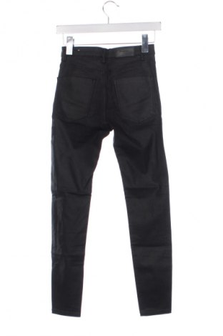 Damenhose Stradivarius, Größe XS, Farbe Schwarz, Preis € 19,44