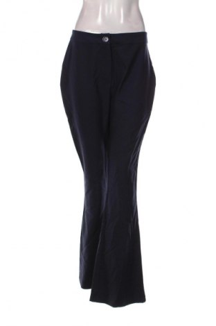 Γυναικείο παντελόνι Trendyol, Μέγεθος M, Χρώμα Μπλέ, Τιμή 47,62 €