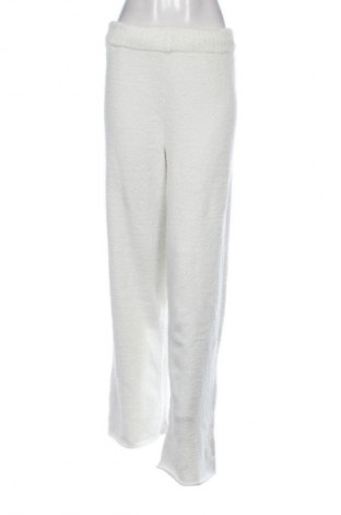 Γυναικείο παντελόνι UGG Australia, Μέγεθος L, Χρώμα Λευκό, Τιμή 37,99 €