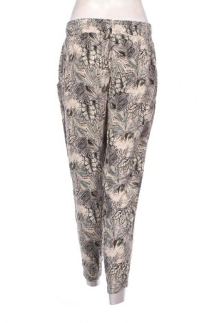 Дамски панталон Unbranded, Размер S, Цвят Многоцветен, Цена 23,99 лв.