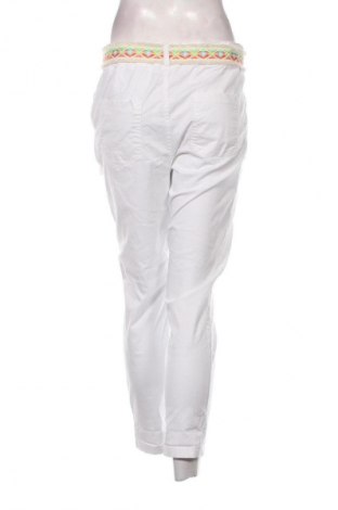 Дамски панталон Unbranded, Размер S, Цвят Бял, Цена 46,11 лв.