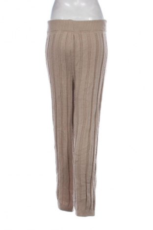 Дамски панталон Unbranded, Размер M, Цвят Бежов, Цена 18,99 лв.