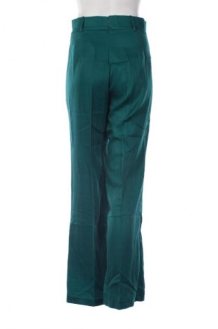 Дамски панталон Unbranded, Размер M, Цвят Зелен, Цена 28,88 лв.