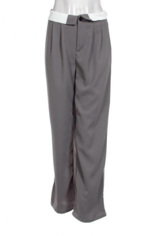 Дамски панталон Unbranded, Размер M, Цвят Сив, Цена 35,00 лв.