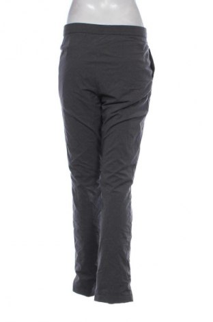 Pantaloni de femei Uniqlo, Mărime M, Culoare Gri, Preț 104,99 Lei