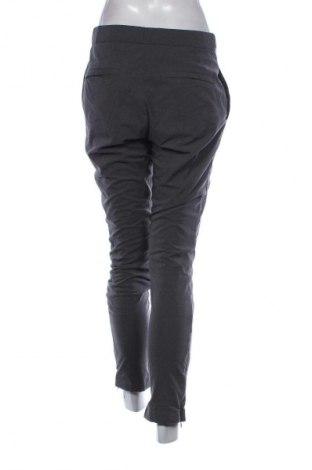 Дамски панталон Uniqlo, Размер S, Цвят Многоцветен, Цена 33,99 лв.