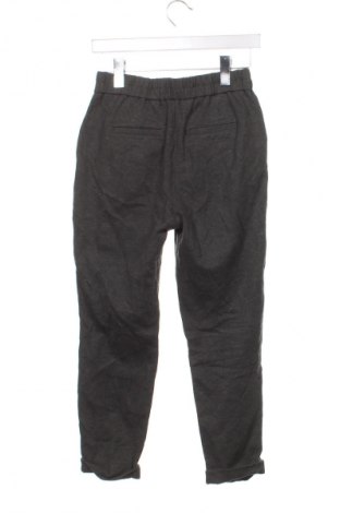 Dámské kalhoty  United Colors Of Benetton, Velikost XS, Barva Šedá, Cena  189,00 Kč