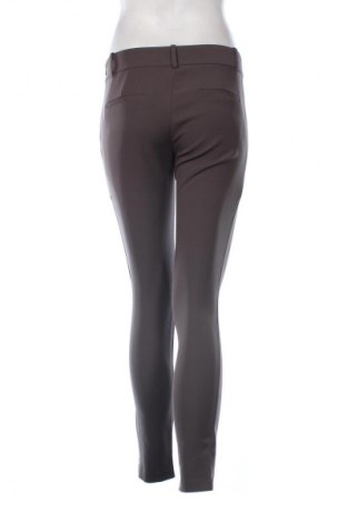 Pantaloni de femei United Colors Of Benetton, Mărime M, Culoare Gri, Preț 136,10 Lei