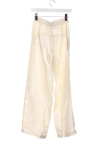 Дамски панталон Vero Moda, Размер XS, Цвят Екрю, Цена 50,99 лв.