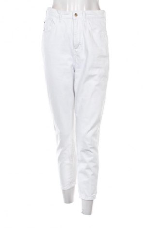 Dámske nohavice Zara, Veľkosť S, Farba Biela, Cena  9,95 €