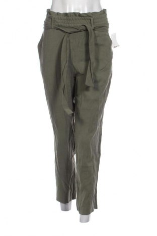 Дамски панталон Zara, Размер L, Цвят Зелен, Цена 61,94 лв.