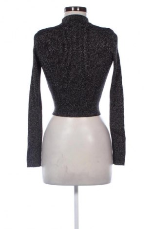 Damenpullover Bershka, Größe M, Farbe Mehrfarbig, Preis 15,00 €