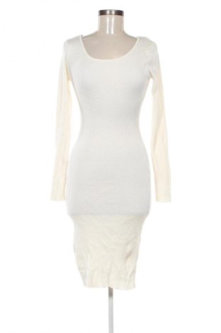 Γυναικείο πουλόβερ Charlotte Russe, Μέγεθος M, Χρώμα Λευκό, Τιμή 6,99 €