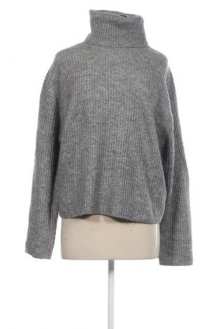 Dámský svetr H&M, Velikost M, Barva Šedá, Cena  389,00 Kč