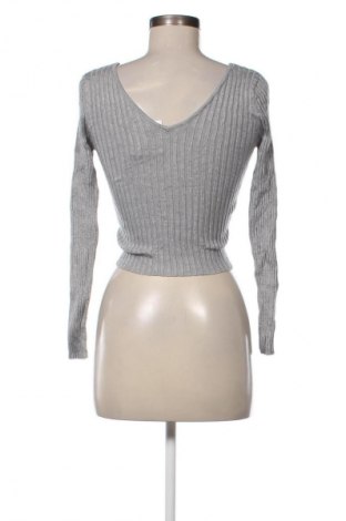 Γυναικείο πουλόβερ NEW COLLECTION, Μέγεθος S, Χρώμα Γκρί, Τιμή 15,99 €