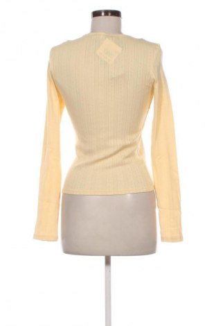 Дамски пуловер Tommy Jeans, Размер M, Цвят Жълт, Цена 71,99 лв.