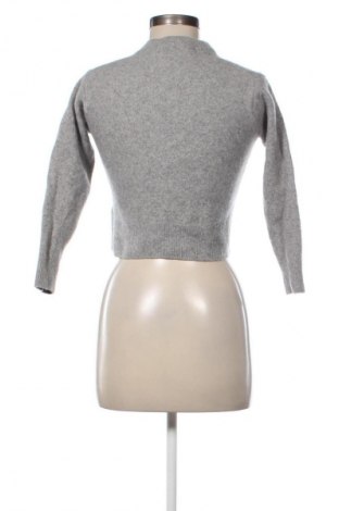 Dámský svetr Uniqlo, Velikost M, Barva Šedá, Cena  369,00 Kč