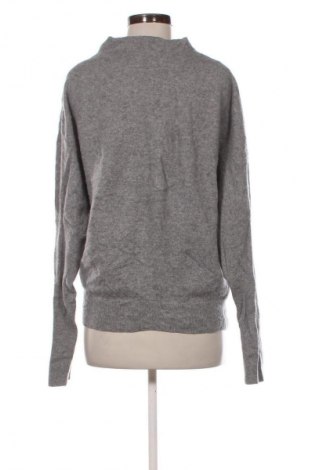 Dámsky pulóver United Colors Of Benetton, Veľkosť M, Farba Sivá, Cena  18,95 €