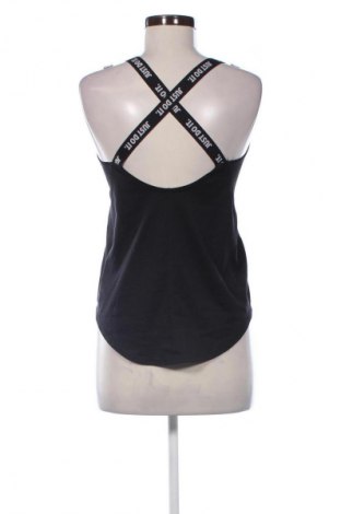 Dámsky športový top  Nike, Veľkosť XS, Farba Čierna, Cena  22,95 €