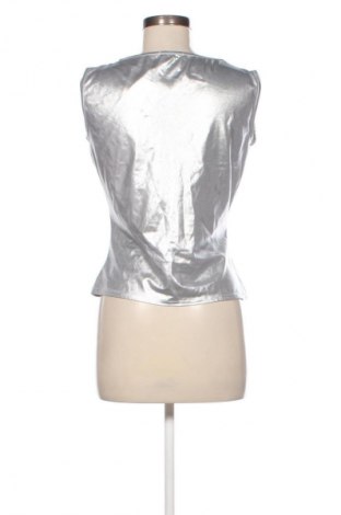 Top de femei Pretty Little Thing, Mărime L, Culoare Argintiu, Preț 143,00 Lei