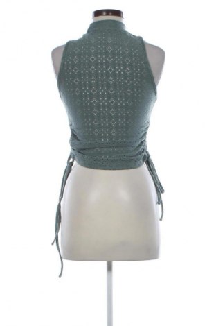 Дамски топ SHEIN, Размер M, Цвят Зелен, Цена 29,15 лв.