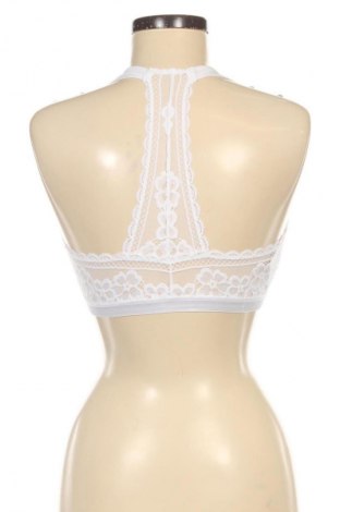 Дамско бельо Unbranded, Размер S, Цвят Бял, Цена 62,99 лв.