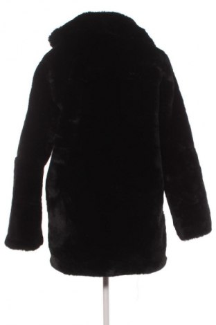 Дамско палто Bershka, Размер M, Цвят Черен, Цена 72,99 лв.