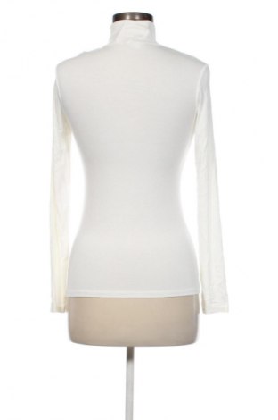 Дамско полo Unbranded, Размер S, Цвят Бял, Цена 14,99 лв.