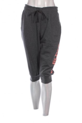 Dámske tepláky Adidas, Veľkosť XL, Farba Sivá, Cena  28,95 €