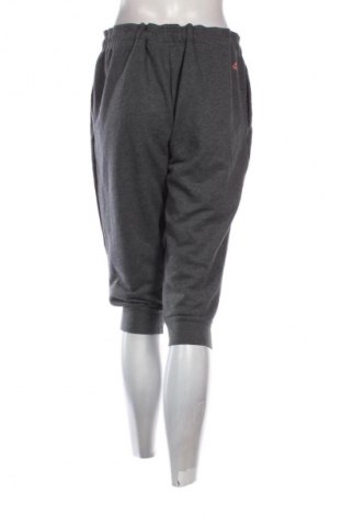 Dámske tepláky Adidas, Veľkosť XL, Farba Sivá, Cena  28,95 €