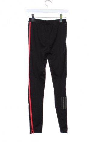Γυναικείο αθλητικό παντελόνι Adidas, Μέγεθος XS, Χρώμα Μαύρο, Τιμή 22,99 €