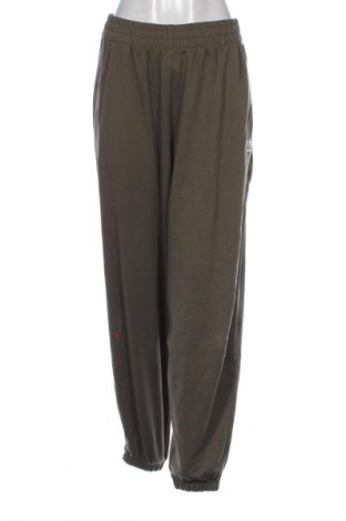 Pantaloni trening de femei Adidas Originals, Mărime S, Culoare Verde, Preț 294,99 Lei