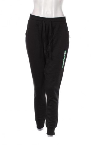 Дамско спортно долнище Brilliant, Размер S, Цвят Черен, Цена 29,99 лв.