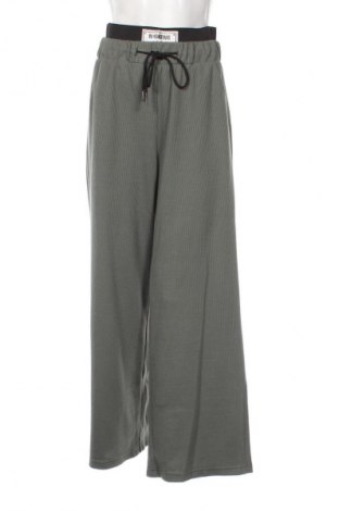 Damen Sporthose Negative, Größe M, Farbe Grün, Preis € 14,99