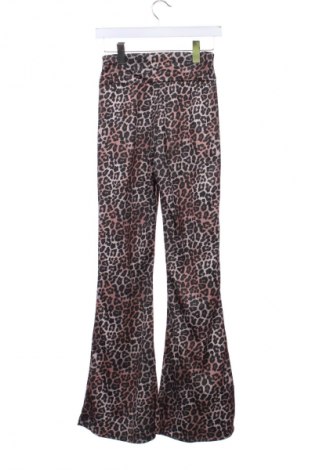 Pantaloni trening de femei Unbranded, Mărime M, Culoare Multicolor, Preț 76,00 Lei