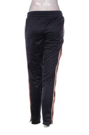 Női sport nadrág Urban Classics, Méret S, Szín Kék, Ár 6 764 Ft