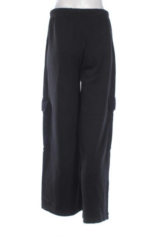 Pantaloni trening de femei Zara, Mărime M, Culoare Negru, Preț 118,99 Lei