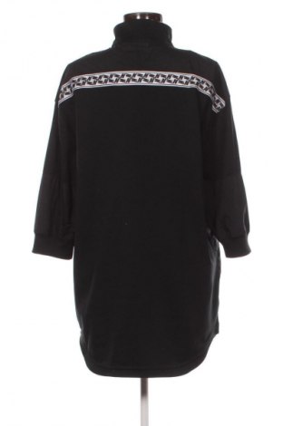 Dámský sportovní vrch  Nike, Velikost M, Barva Černá, Cena  409,00 Kč