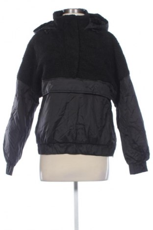 Dámský sportovní vrch  Urban Classics, Velikost M, Barva Černá, Cena  349,00 Kč