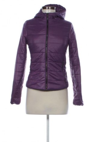 Dámska bunda  Bershka, Veľkosť XS, Farba Fialová, Cena  24,55 €