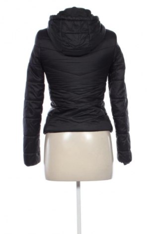 Geacă de femei Bershka, Mărime XS, Culoare Negru, Preț 152,63 Lei