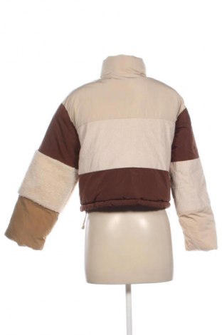 Geacă de femei Bershka, Mărime XS, Culoare Multicolor, Preț 178,99 Lei