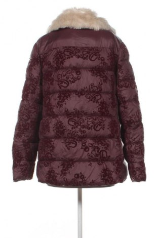 Dámska bunda  C&A, Veľkosť XL, Farba Červená, Cena  31,95 €