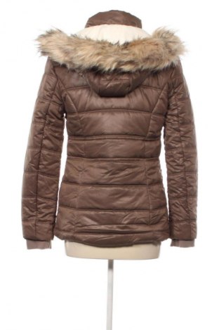 Γυναικείο μπουφάν C'est Beau La Vie, Μέγεθος S, Χρώμα Καφέ, Τιμή 45,99 €