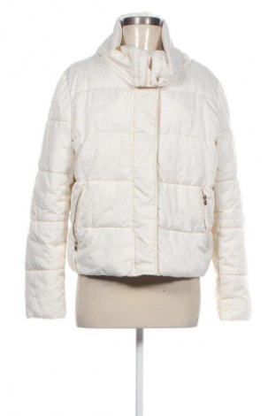 Дамско яке Clockhouse, Размер L, Цвят Бял, Цена 43,99 лв.