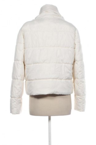 Дамско яке Clockhouse, Размер L, Цвят Бял, Цена 43,99 лв.