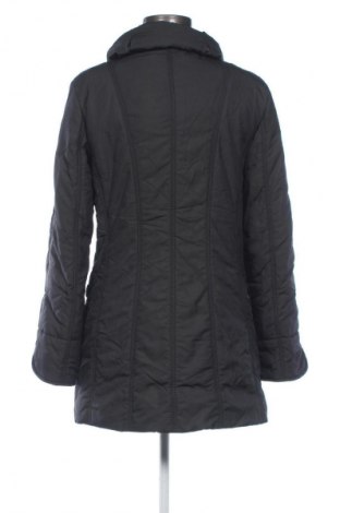 Dámska bunda  Gerry Weber, Veľkosť M, Farba Čierna, Cena  18,95 €