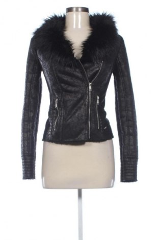 Дамско яке Guess, Размер XS, Цвят Черен, Цена 123,00 лв.